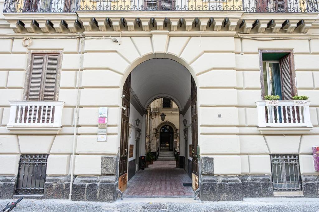 Luxury Suite Napoli ภายนอก รูปภาพ