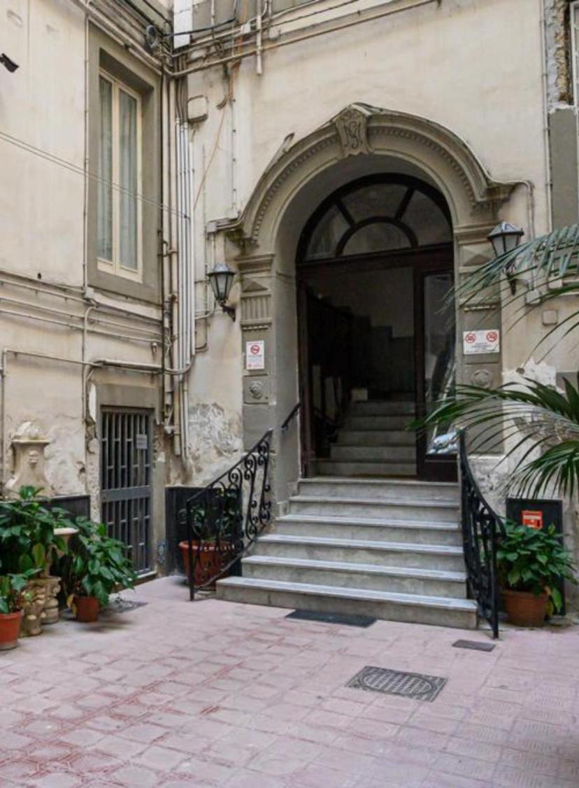 Luxury Suite Napoli ภายนอก รูปภาพ