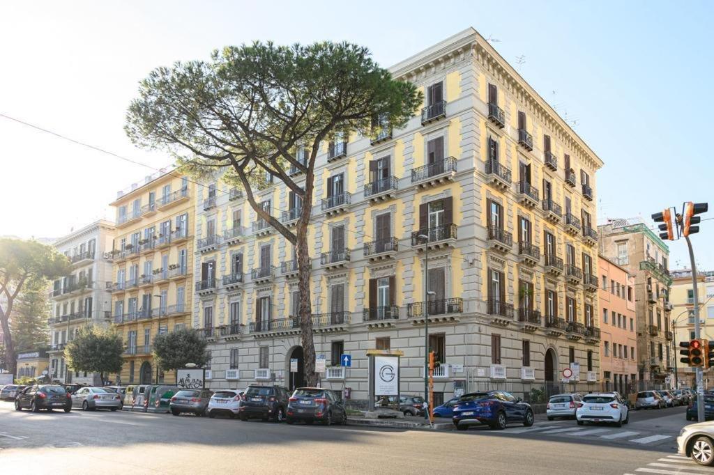 Luxury Suite Napoli ภายนอก รูปภาพ